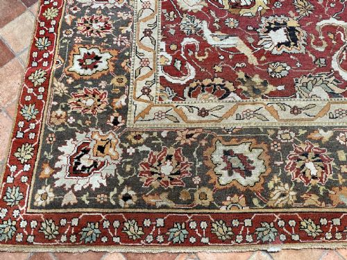 ANTIQUE AMRITSAR CARPET - ADDITIONAL PHOTO 9