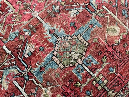 ANTIQUE BAKSHAISH CARPET - ADDITIONAL PHOTO 3