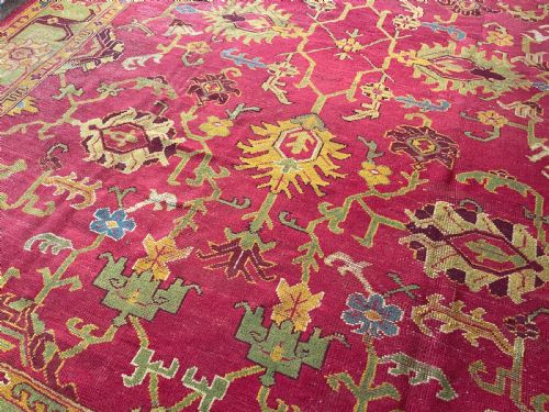 ANTIQUE USHAK CARPET - ADDITIONAL PHOTO 3