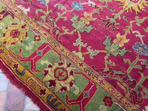 ANTIQUE USHAK CARPET - ADDITIONAL PHOTO 5