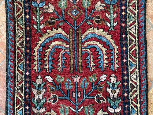 ANTIQUE HERIZ RUNNER - ADDITIONAL PHOTO 5