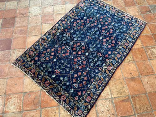 ANTIQUE HAMADAN RUG - ADDITIONAL PHOTO 1