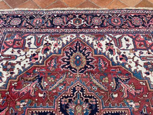 OLD HERIZ RUG - ADDITIONAL PHOTO 1
