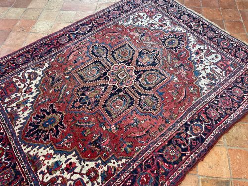 OLD HERIZ RUG - ADDITIONAL PHOTO 3