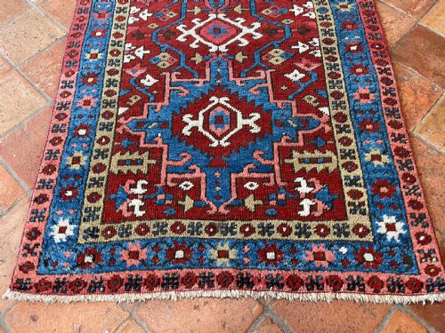 ANTIQUE HERIZ RUG - ADDITIONAL PHOTO 1
