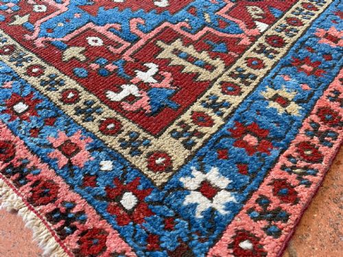 ANTIQUE HERIZ RUG - ADDITIONAL PHOTO 4