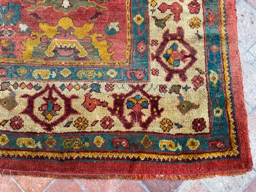 ANTIQUE USHAK CARPET - ADDITIONAL PHOTO 3