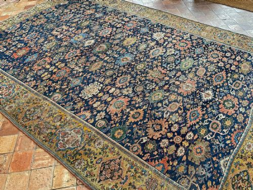ANTIQUE FARAHAN CARPET - ADDITIONAL PHOTO 2