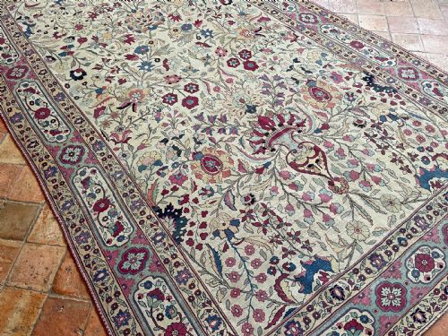 ANTIQUE KIRMAN CARPET - ADDITIONAL PHOTO 3
