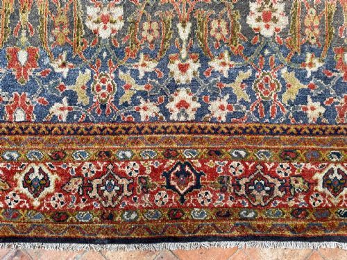 ANTIQUE ZIEGLER CARPET - ADDITIONAL PHOTO 3