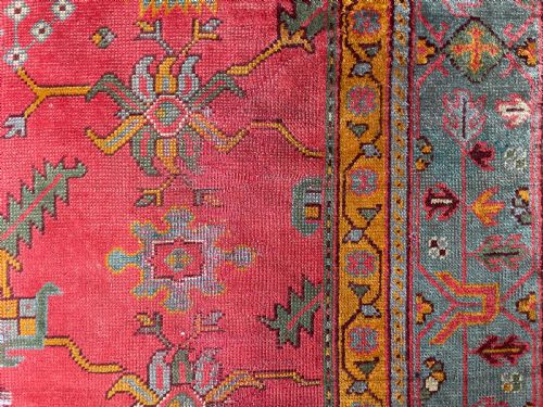 ANTIQUE USHAK CARPET - ADDITIONAL PHOTO 3
