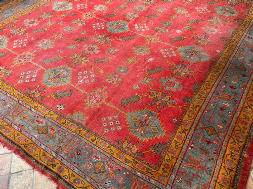 ANTIQUE USHAK CARPET - ADDITIONAL PHOTO 7