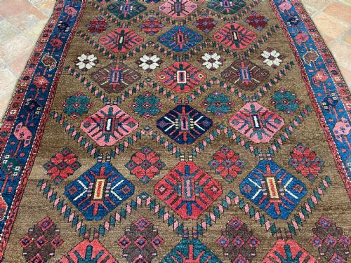 ANTIQUE KURDISH RUG - ADDITIONAL PHOTO 10