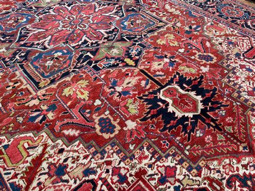 ANTIQUE HERIZ CARPET - ADDITIONAL PHOTO 9