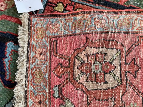 ANTIQUE SERAPI CARPET - ADDITIONAL PHOTO 1