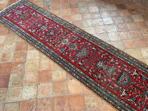 ANTIQUE HERIZ RUNNER - ADDITIONAL PHOTO 2