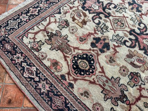 ANTIQUE MAHAL CARPET - ADDITIONAL PHOTO 2