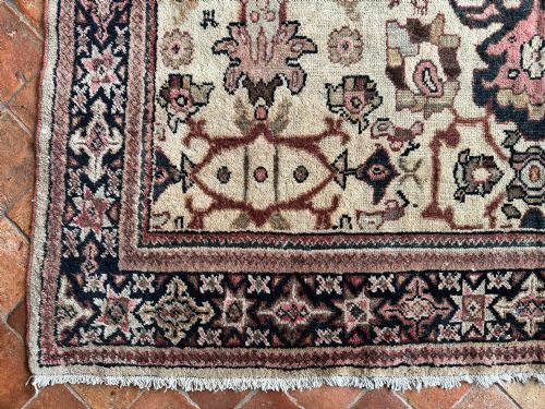 ANTIQUE MAHAL CARPET - ADDITIONAL PHOTO 4