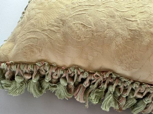 ANTIQUE AUBUSSON CUSHION - ADDITIONAL PHOTO 2