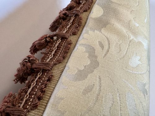 ANTIQUE AUBUSSON CUSHION - ADDITIONAL PHOTO 2