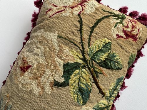 ANTIQUE AUBUSSON CUSHION - ADDITIONAL PHOTO 2