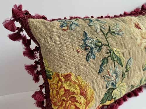 ANTIQUE AUBUSSON CUSHION - ADDITIONAL PHOTO 3
