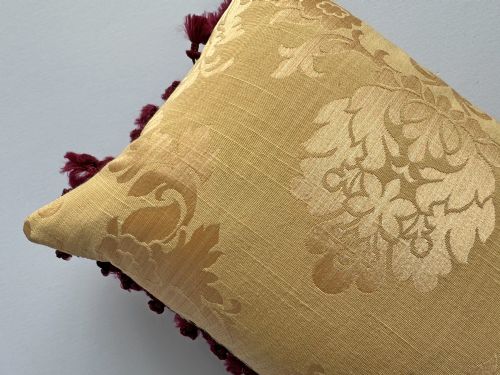 ANTIQUE AUBUSSON CUSHION - ADDITIONAL PHOTO 4