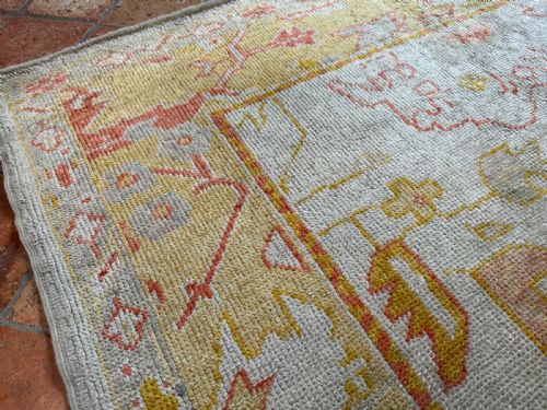 ANTIQUE USHAK RUG - ADDITIONAL PHOTO 5
