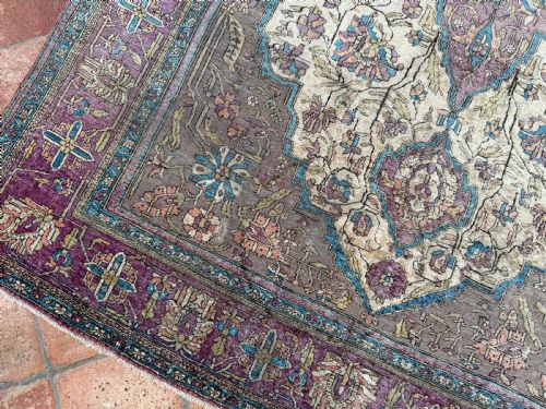ANTIQUE SILK FARAHAN RUG - ADDITIONAL PHOTO 1