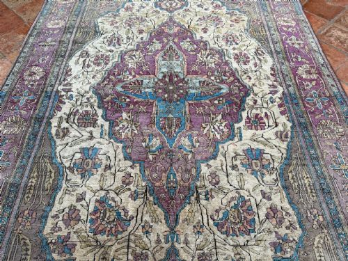 ANTIQUE SILK FARAHAN RUG - ADDITIONAL PHOTO 3