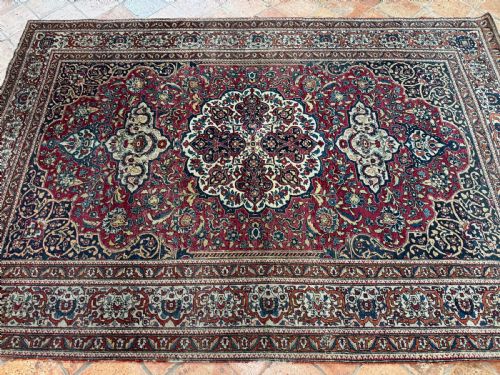ANTIQUE ISFAHAN RUG - ADDITIONAL PHOTO 8