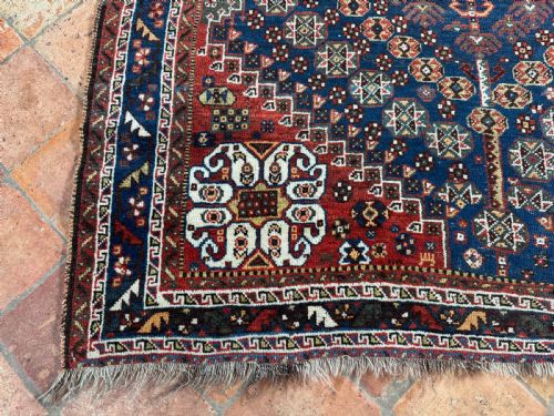 ANTIQUE SHIRAZ RUG - ADDITIONAL PHOTO 7