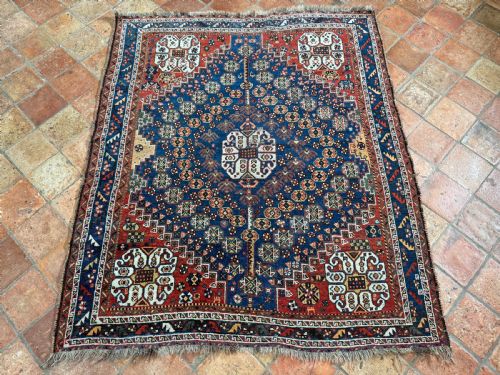 ANTIQUE SHIRAZ RUG - ADDITIONAL PHOTO 8