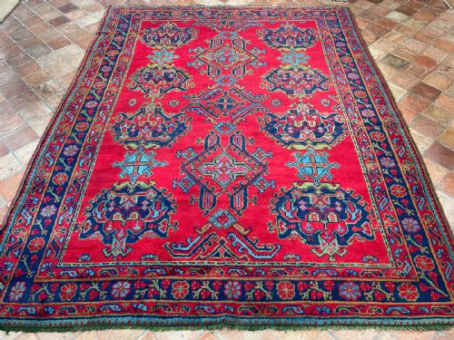 ANTIQUE USHAK CARPET - ADDITIONAL PHOTO 2