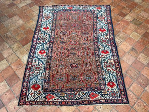 ANTIQUE KURDISH RUG - ADDITIONAL PHOTO 9