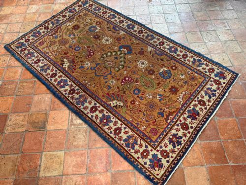 ANTIQUE AGRA RUG - ADDITIONAL PHOTO 4