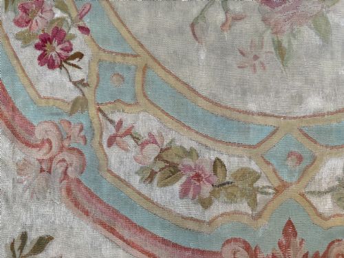 ANTIQUE AUBUSSON - ADDITIONAL PHOTO 3
