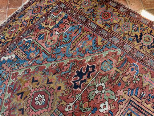 ANTIQUE HERIZ CARPET - ADDITIONAL PHOTO 9