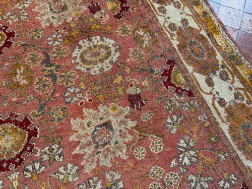 ANTIQUE USHAK CARPET - ADDITIONAL PHOTO 8
