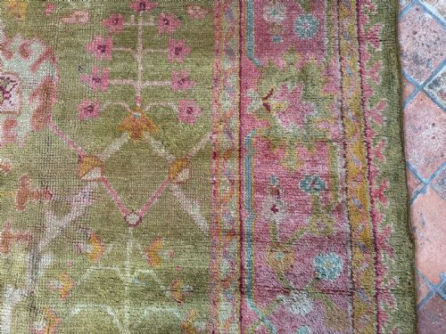 ANTIQUE USHAK CARPET - ADDITIONAL PHOTO 4
