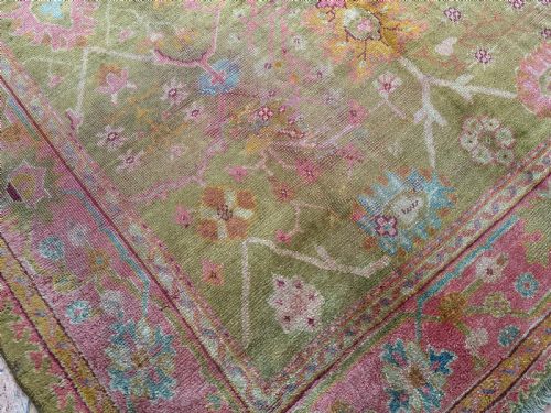 ANTIQUE USHAK CARPET - ADDITIONAL PHOTO 7