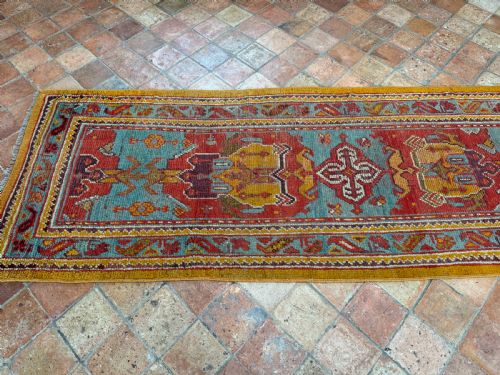 ANTIQUE USHAK RUNNER - ADDITIONAL PHOTO 4