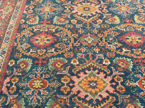 ANTIQUE SULTANABAD CARPET - ADDITIONAL PHOTO 9