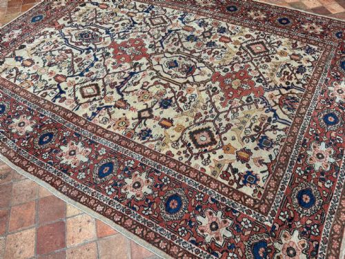 ANTIQUE MAHAL CARPET - ADDITIONAL PHOTO 1