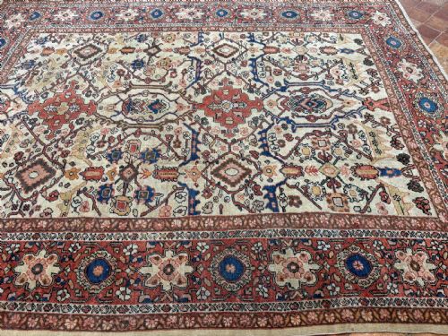 ANTIQUE MAHAL CARPET - ADDITIONAL PHOTO 4