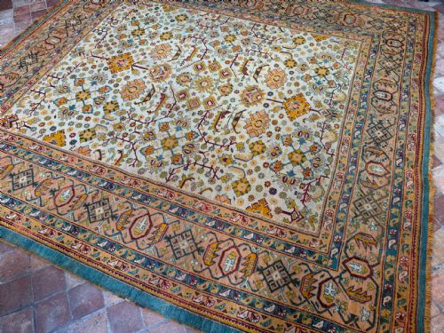 RARE SQUARE ANTIQUE USHAK CARPET - ADDITIONAL PHOTO 9