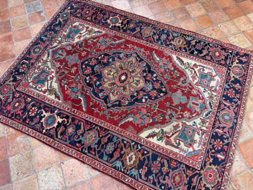 ANTIQUE HERIZ RUG - ADDITIONAL PHOTO 1