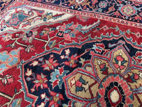 ANTIQUE HERIZ RUG - ADDITIONAL PHOTO 5