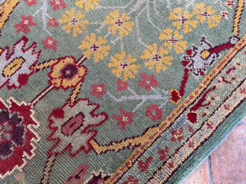 ANTIQUE DONEGAL RUG - ADDITIONAL PHOTO 5
