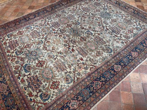 DISTRESSED ANTIQUE MAHAL CARPET - ADDITIONAL PHOTO 3